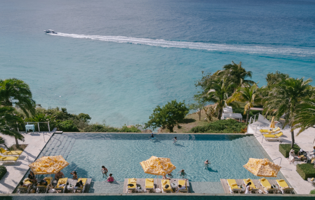 MALLIOUHANA POOL & TERRACE